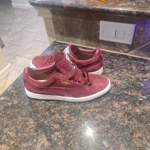 Puma Burgundy Suede Sneakers - Picture 2 of 16
